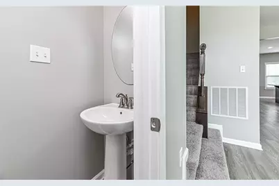 400 Fairmont Dr, Marshall, PA 15090 - Photo 13