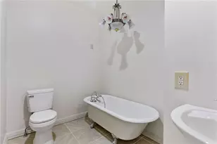 409 N Jefferson St, New Castle, PA 16101 - Photo 23