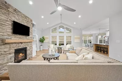 104 Ridgewood Heights Dr, West Deer, PA 15101 - Photo 3