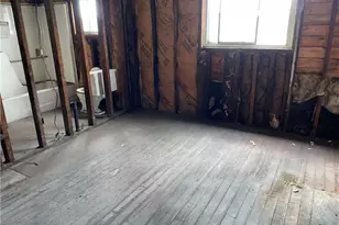 401 Euclid Ave, Glassport, PA 15045 - Photo 9