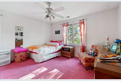 115 Lyndhurst Cir, Pine Township, PA 15090 - Photo 19