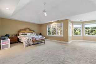 115 Lyndhurst Cir, Pine Township, PA 15090 - Photo 11