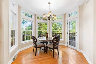 115 Lyndhurst Cir, Pine Township, PA 15090 - Photo 5