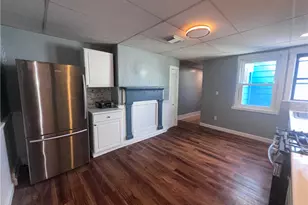 1819 Harcum Wy, Pittsburgh, PA 15203 - Photo 9