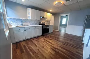 1819 Harcum Wy, Pittsburgh, PA 15203 - Photo 11