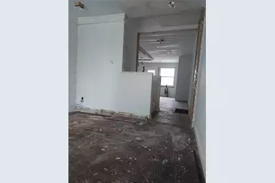 932 Vankirk St, Clairton, PA 15025 - Photo 3