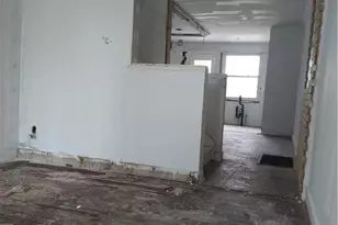 932 Vankirk St, Clairton, PA 15025 - Photo 3