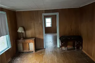 286 Dally Rd, Long Branch Boro, PA 15423 - Photo 5