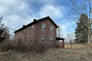 286 Dally Rd, Long Branch Boro, PA 15423 - Photo 3