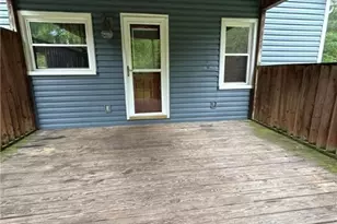 192 Yellow Creek Rd, Lancaster Township, PA 16037 - Photo 5