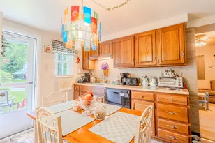 93 Semmens St, Wilkins Township, PA 15145 - Photo 9