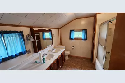 248 Plank Rd, Somerset Boro, PA 15501 - Photo 15