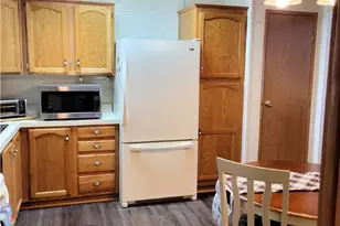 826 Clover Ln, Murrysville, PA 15668 - Photo 3