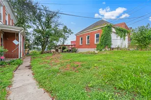 718 Brownsville Rd, Pittsburgh, PA 15210 - Photo 7