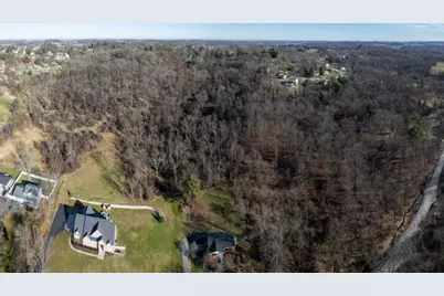 373 Lakeview Drive, South Strabane, PA 15301 - Photo 13