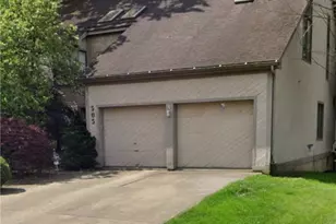 505 Colony Ct, Pine Township, PA 15044 - Photo 3