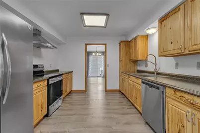 1001 2nd Ave, Conway, PA 15027 - Photo 7