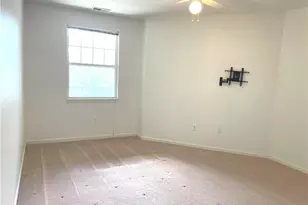 1521 Eagle Pointe Dr, Cecil, PA 15317 - Photo 19