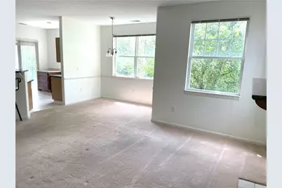 1521 Eagle Pointe Dr, Cecil, PA 15317 - Photo 9