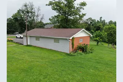 3940 Park Avenue, South Franklin, PA 15329 - Photo 9