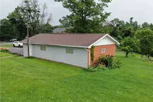 3940 Park Ave, South Franklin, PA 15329 - Photo 9