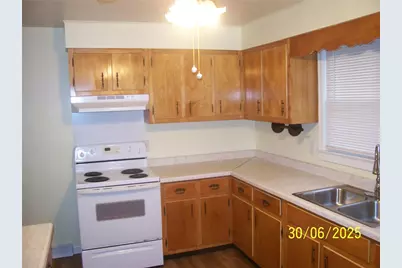 7003 State Route 819, Mount Pleasant Township, PA 15666 - Photo 3