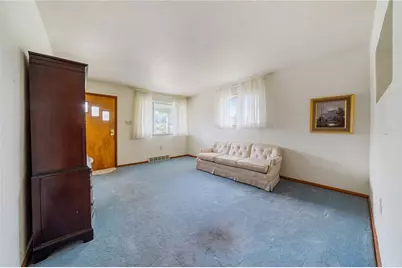 49 Millersdale Rd, Hempfield Township, PA 15644 - Photo 5