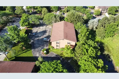 301 McKnight Park Drive, Ross Twp, PA 15237 - Photo 3