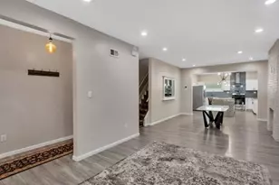 1850 Middle St, Pittsburgh, PA 15215 - Photo 3