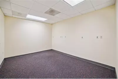 520 Pleasant Valley Rd, Trafford, PA 15085 - Photo 15