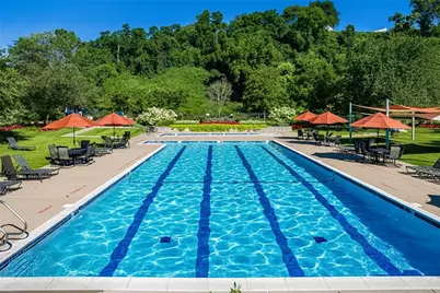 1527 Biltmore Ln, Pittsburgh, PA 15217 - Photo 19