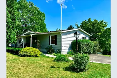 136 York Rd, Cranberry Township, PA 16066 - Photo 1