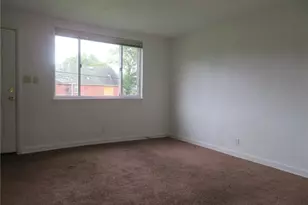 7005 McKinley Ct, Clairton, PA 15025 - Photo 5