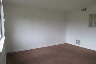 7005 McKinley Ct, Clairton, PA 15025 - Photo 7