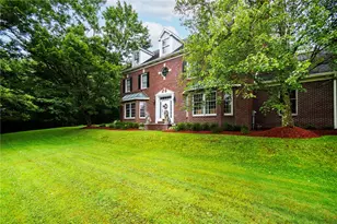 500 Morningstar Dr, Franklin Township, PA 16117 - Photo 3