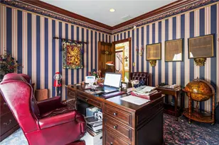 500 Morningstar Dr, Franklin Township, PA 16117 - Photo 9