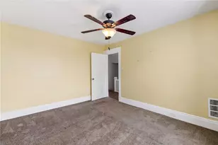 2317 Fremont Pl, Beechview, PA 15216 - Photo 21