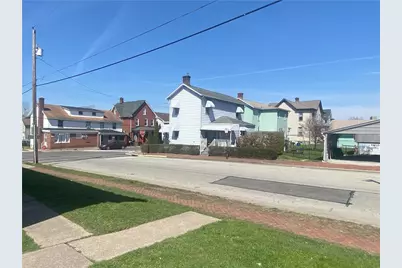 203 Irving Ave, Latrobe, PA 15650 - Photo 17