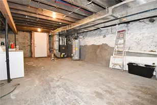 1817 Sidney St, Pittsburgh, PA 15203 - Photo 17