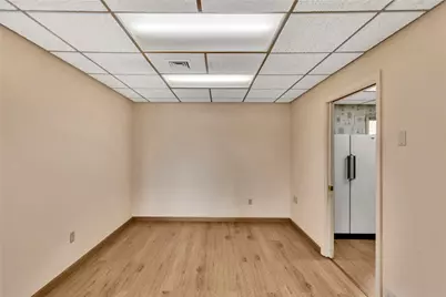 1532 Lincoln Way, White Oak, PA 15131 - Photo 27