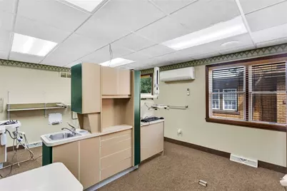 1532 Lincoln Way, White Oak, PA 15131 - Photo 11