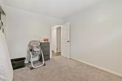 2429 Perry St, Munhall, PA 15120 - Photo 13