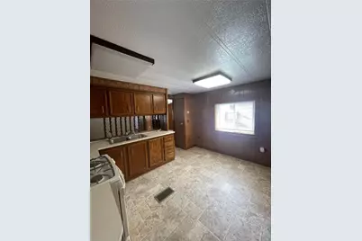 20 Jones Street #10, Stoneboro, PA 16153 - Photo 9