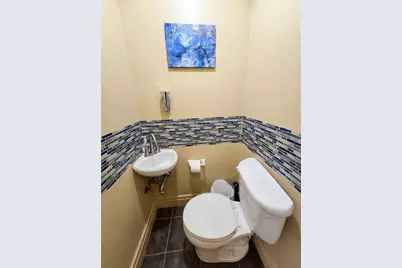 224 S Pacific Ave #1, Friendship Park, PA 15214 - Photo 31