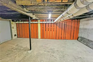 224 S Pacific Ave, Friendship Park, PA 15214 - Photo 35