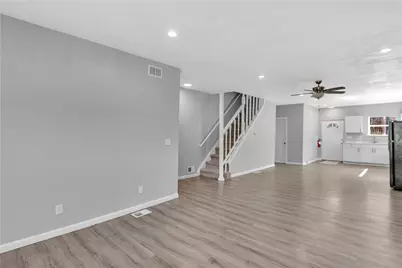 1406 Broadway Ave, Stowe Township, PA 15136 - Photo 7