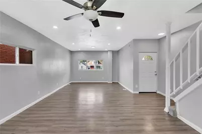 1406 Broadway Ave, Stowe Township, PA 15136 - Photo 5