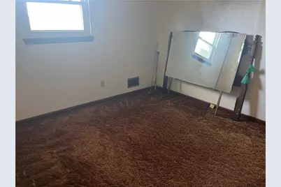 801 Ontario St, Glassport, PA 15045 - Photo 35