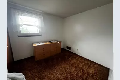 801 Ontario St, Glassport, PA 15045 - Photo 17