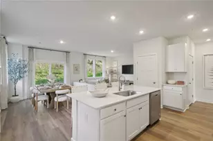 128 River Rdg Dr, Moon/Crescent Twp, PA 15108 - Photo 7